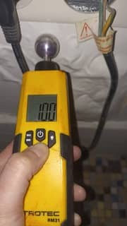 Détection de Fuites par testeur d'humidité